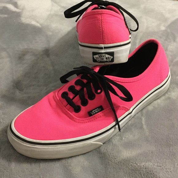 all hot pink vans